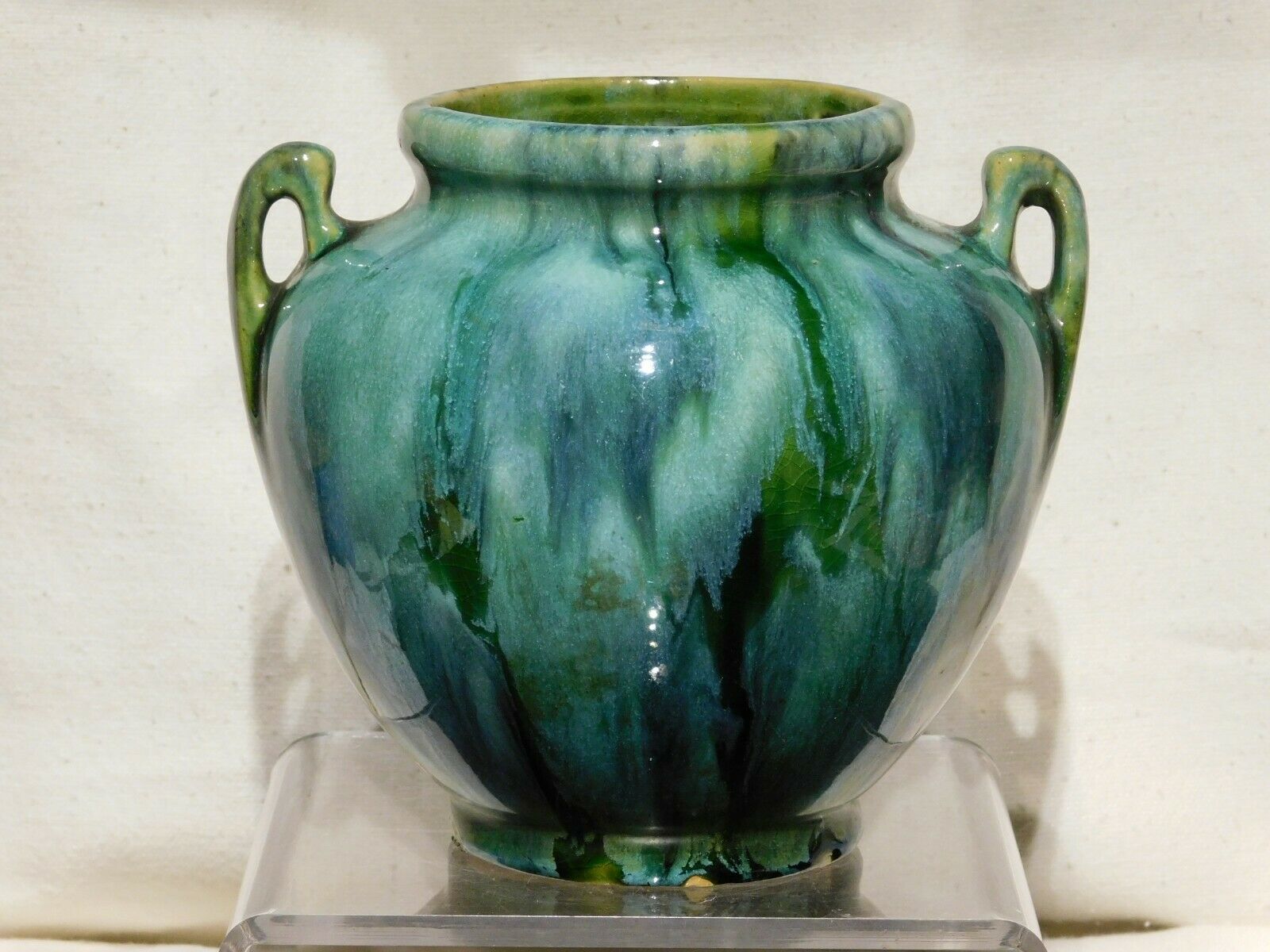 Brush Mccoy Green Onyx 6 Inch Vase, Excellent Condition